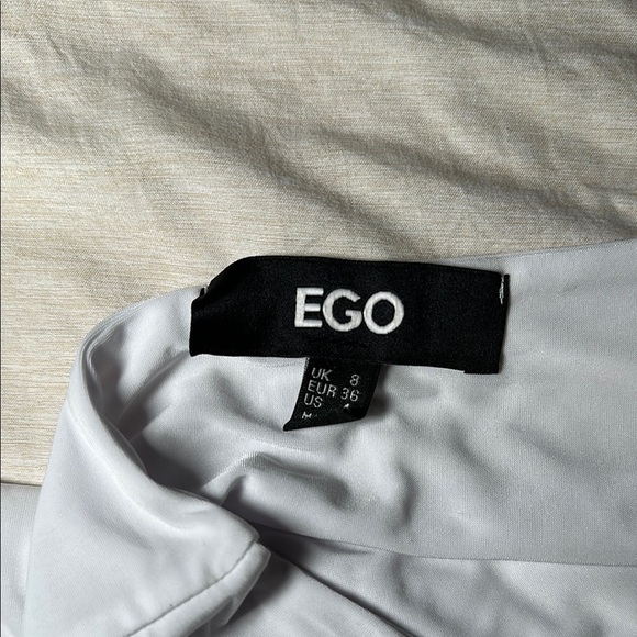 White Two-Piece Crop Top Set - Picture 4 of 4